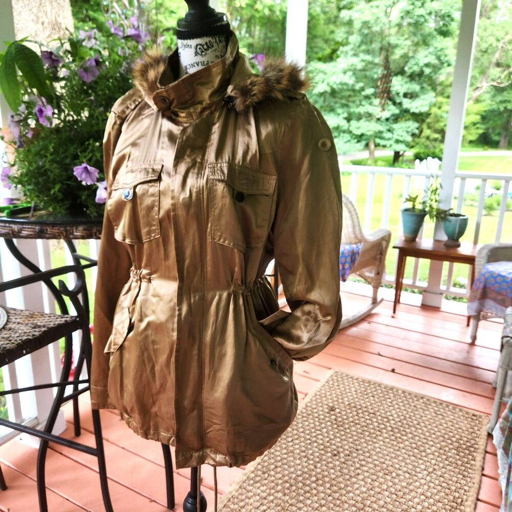 La Rok Luxe Windbreaker Jacket Lightweight, Gold, Med. - Vintage Y2K- Hood Lined